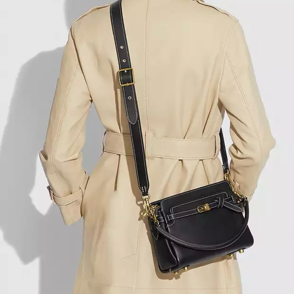 coach retail - tate carryall small (not 18, one size up)